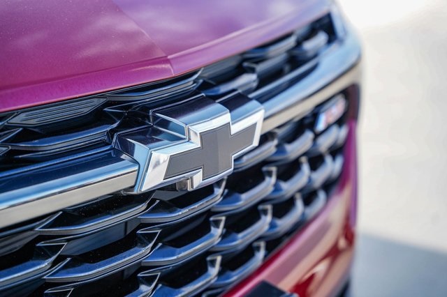 used 2024 Chevrolet Trax car, priced at $20,492