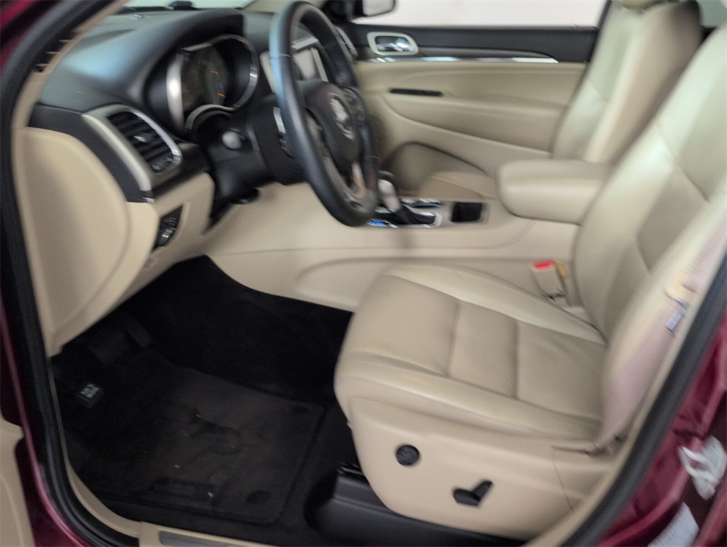 used 2017 Jeep Grand Cherokee car, priced at $16,088