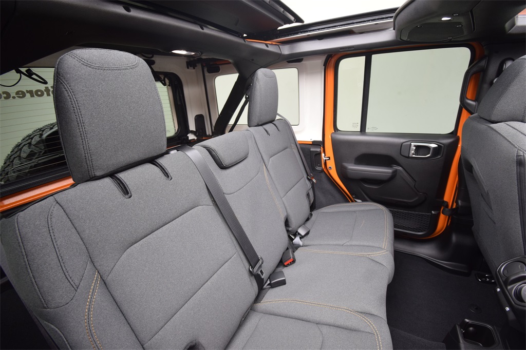 new 2025 Jeep Wrangler car, priced at $52,425