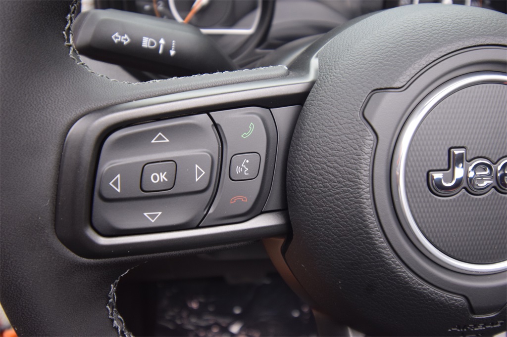 new 2025 Jeep Wrangler car, priced at $52,425