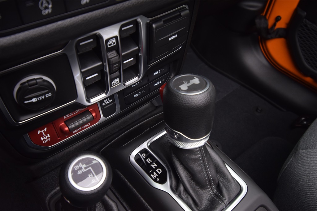 new 2025 Jeep Wrangler car, priced at $52,425
