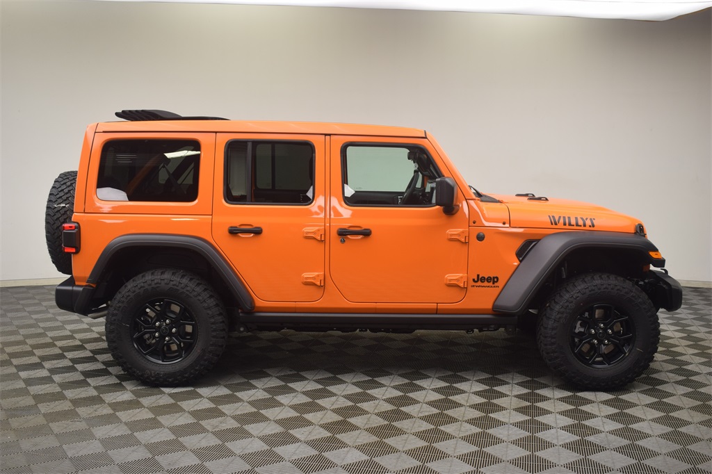 new 2025 Jeep Wrangler car, priced at $52,425