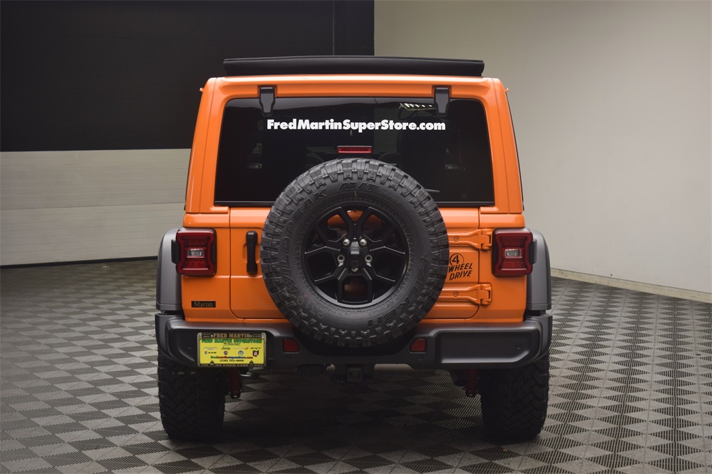 new 2025 Jeep Wrangler car, priced at $52,425
