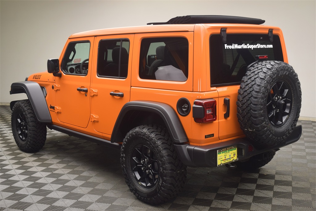 new 2025 Jeep Wrangler car, priced at $52,425