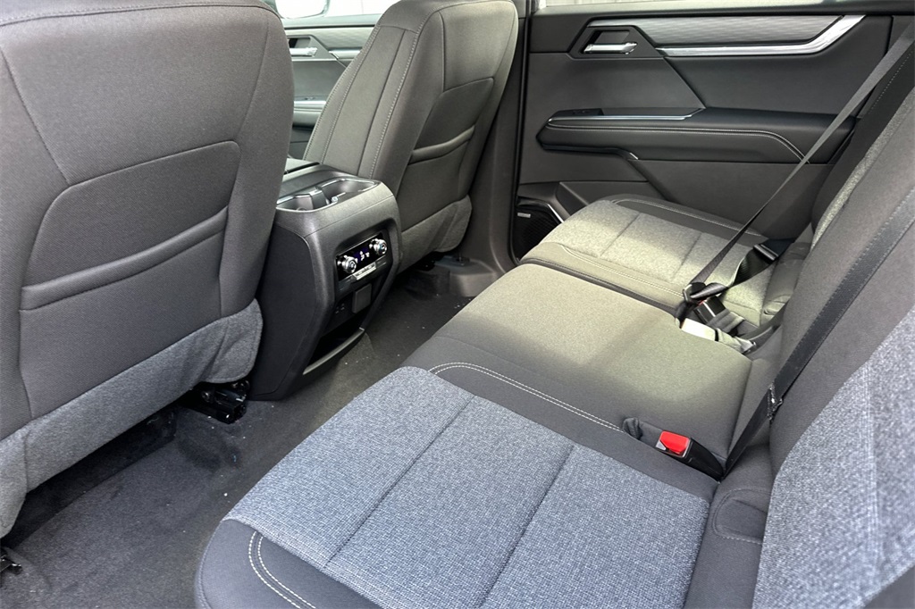 new 2025 GMC Acadia car, priced at $41,890