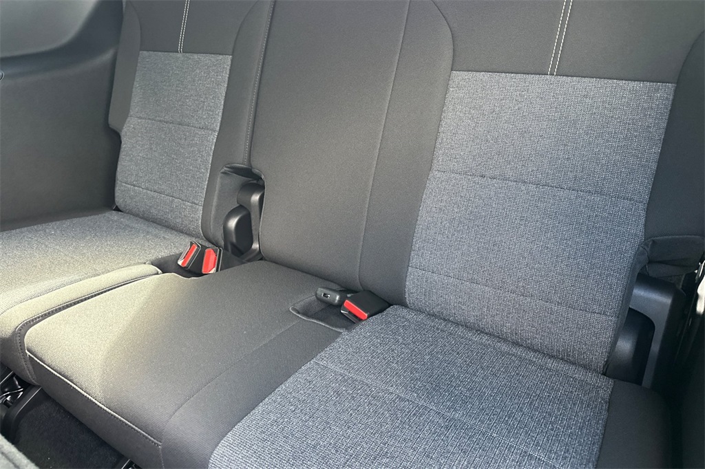 new 2025 GMC Acadia car, priced at $41,890