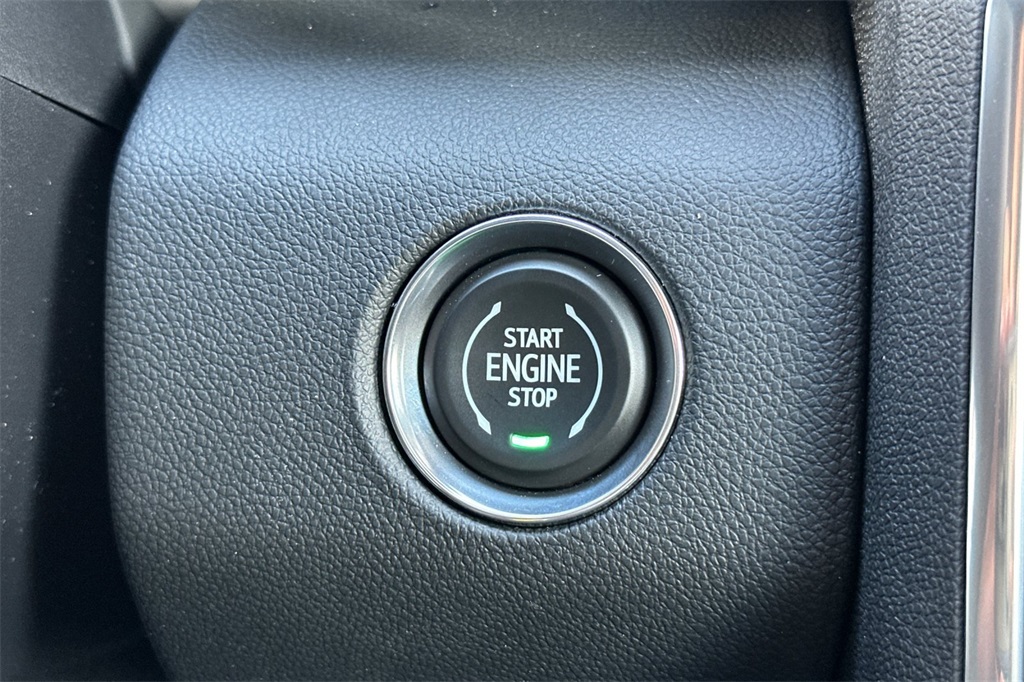 new 2025 GMC Acadia car, priced at $41,890