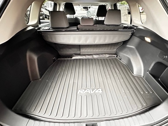 new 2025 Toyota RAV4 car