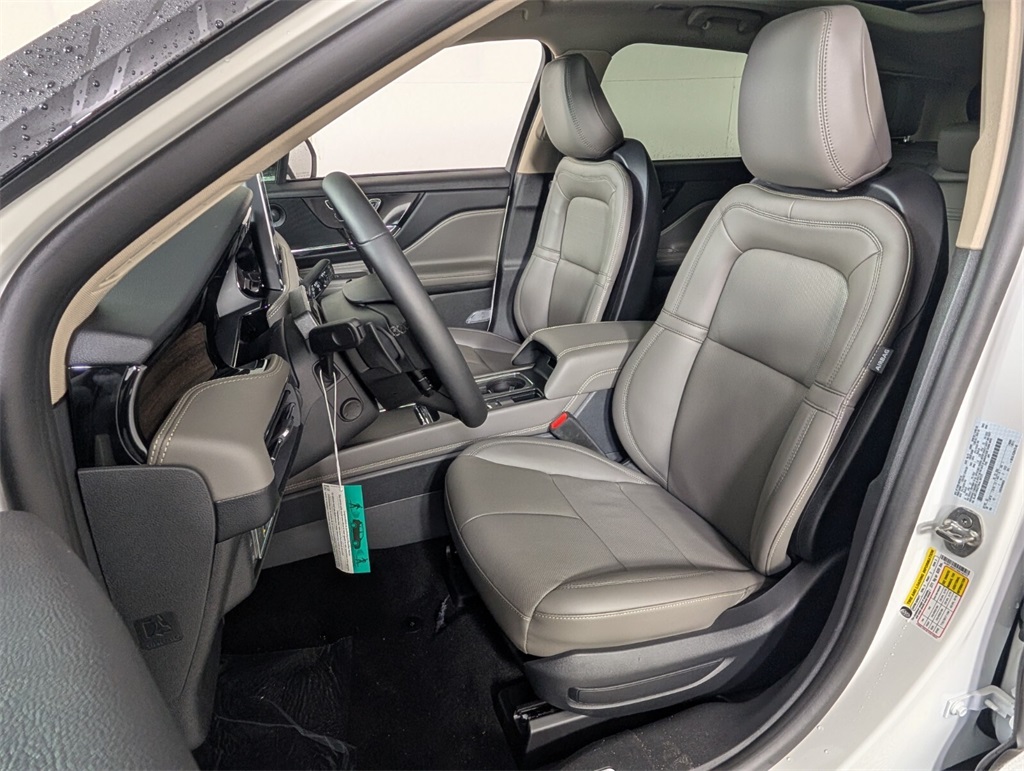 new 2025 Lincoln Corsair car, priced at $65,194