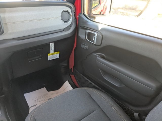 new 2025 Jeep Gladiator car, priced at $36,135