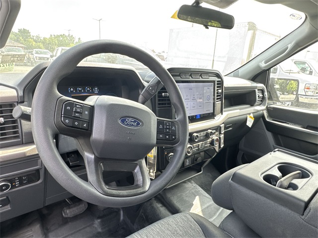 new 2024 Ford F-150 car, priced at $43,367