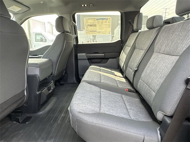 new 2024 Ford F-150 car, priced at $43,367