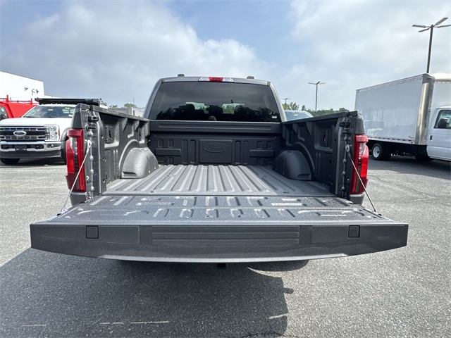 new 2024 Ford F-150 car, priced at $43,367