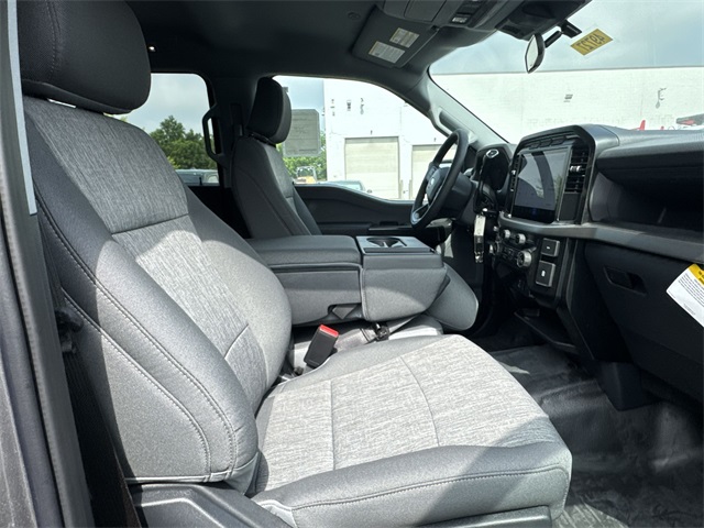 new 2024 Ford F-150 car, priced at $43,367