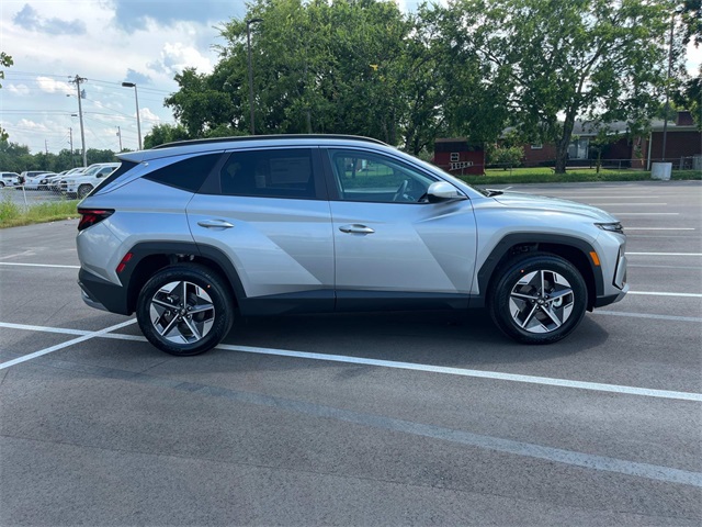 new 2026 Hyundai Tucson car, priced at $31,092