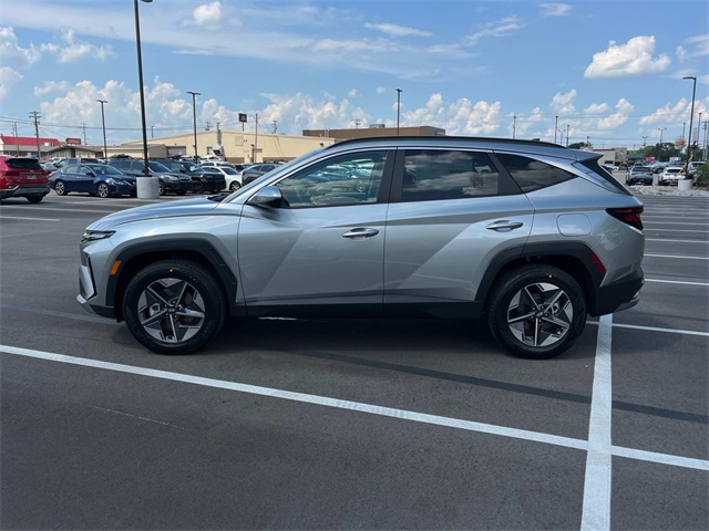 new 2026 Hyundai Tucson car, priced at $31,092