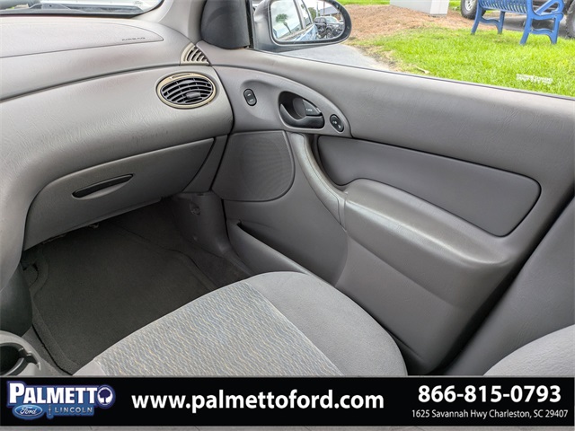used 2001 Ford Focus car, priced at $5,969
