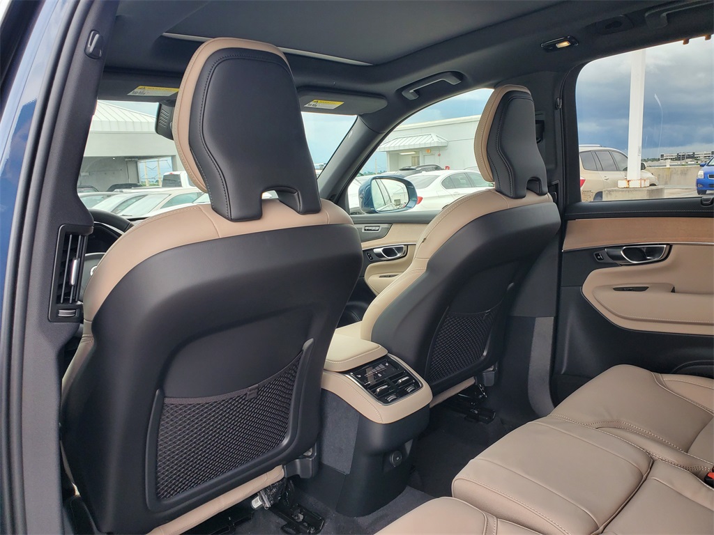 new 2026 Volvo XC90 car, priced at $68,325