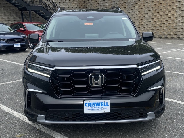 new 2025 Honda Pilot car, priced at $46,755