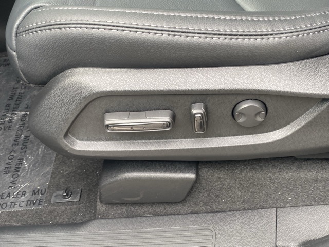 new 2025 Honda Pilot car, priced at $46,755