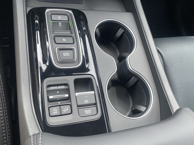 new 2025 Honda Pilot car, priced at $46,755