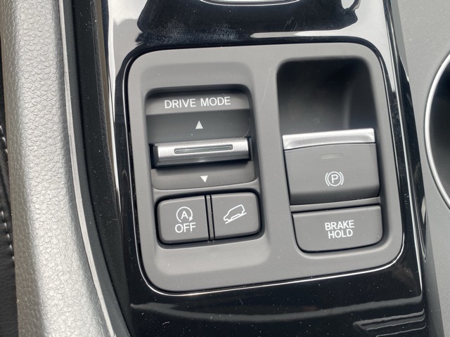 new 2025 Honda Pilot car, priced at $46,755