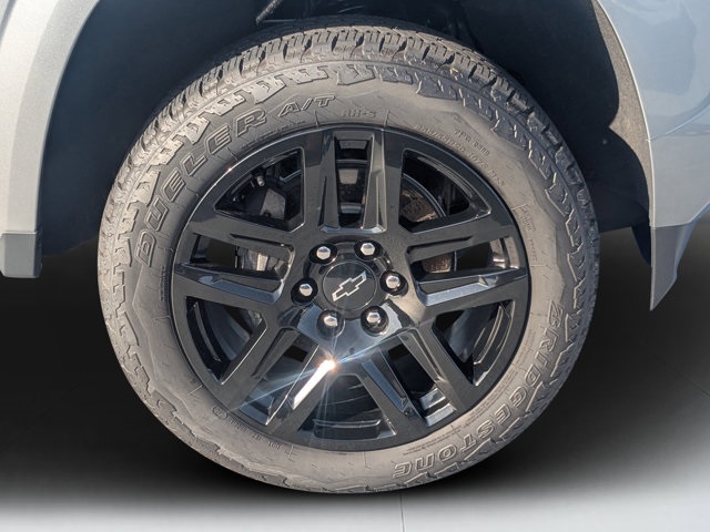 used 2024 Chevrolet Colorado car, priced at $38,202