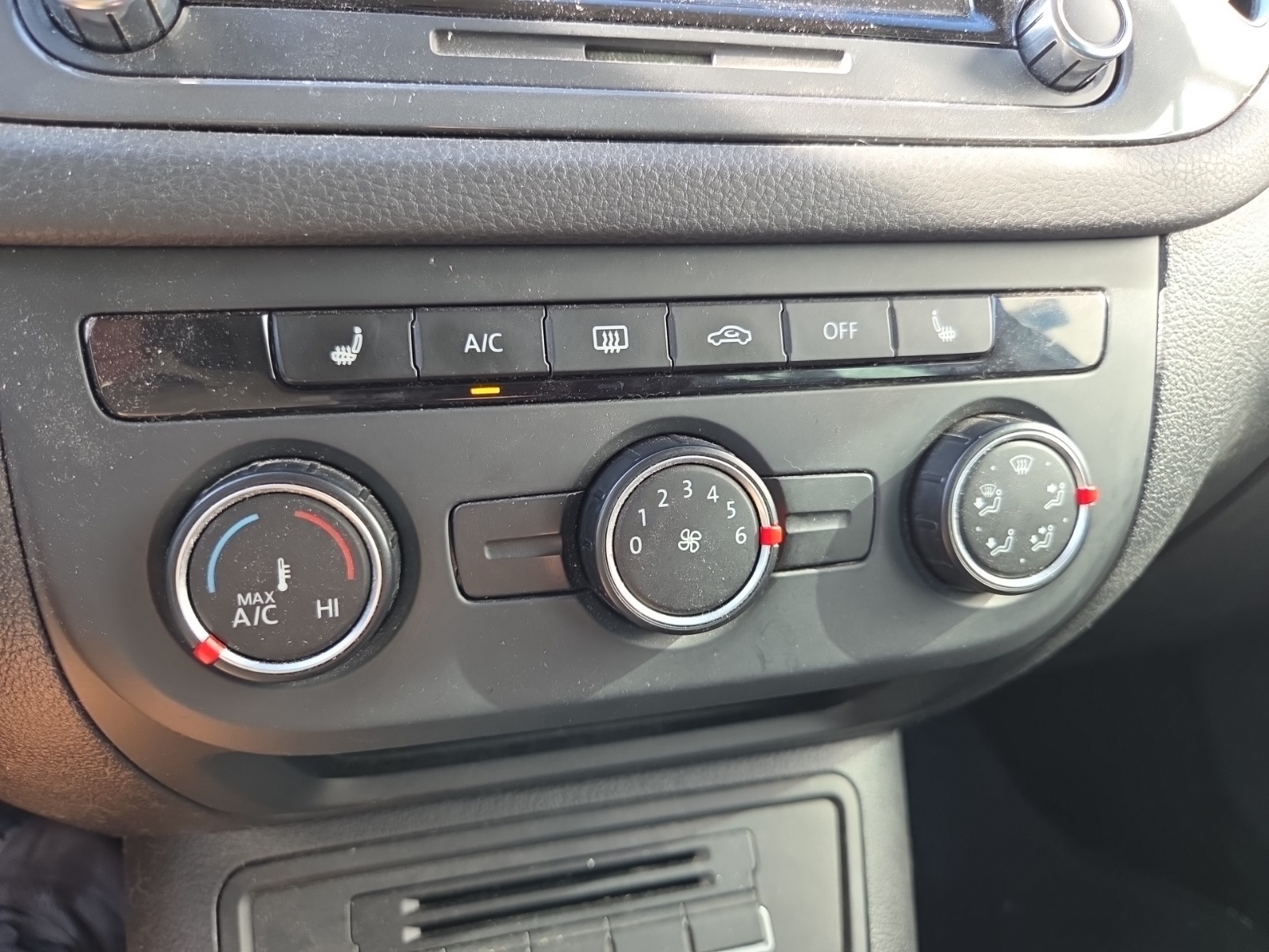 used 2014 Volkswagen Tiguan car, priced at $5,244