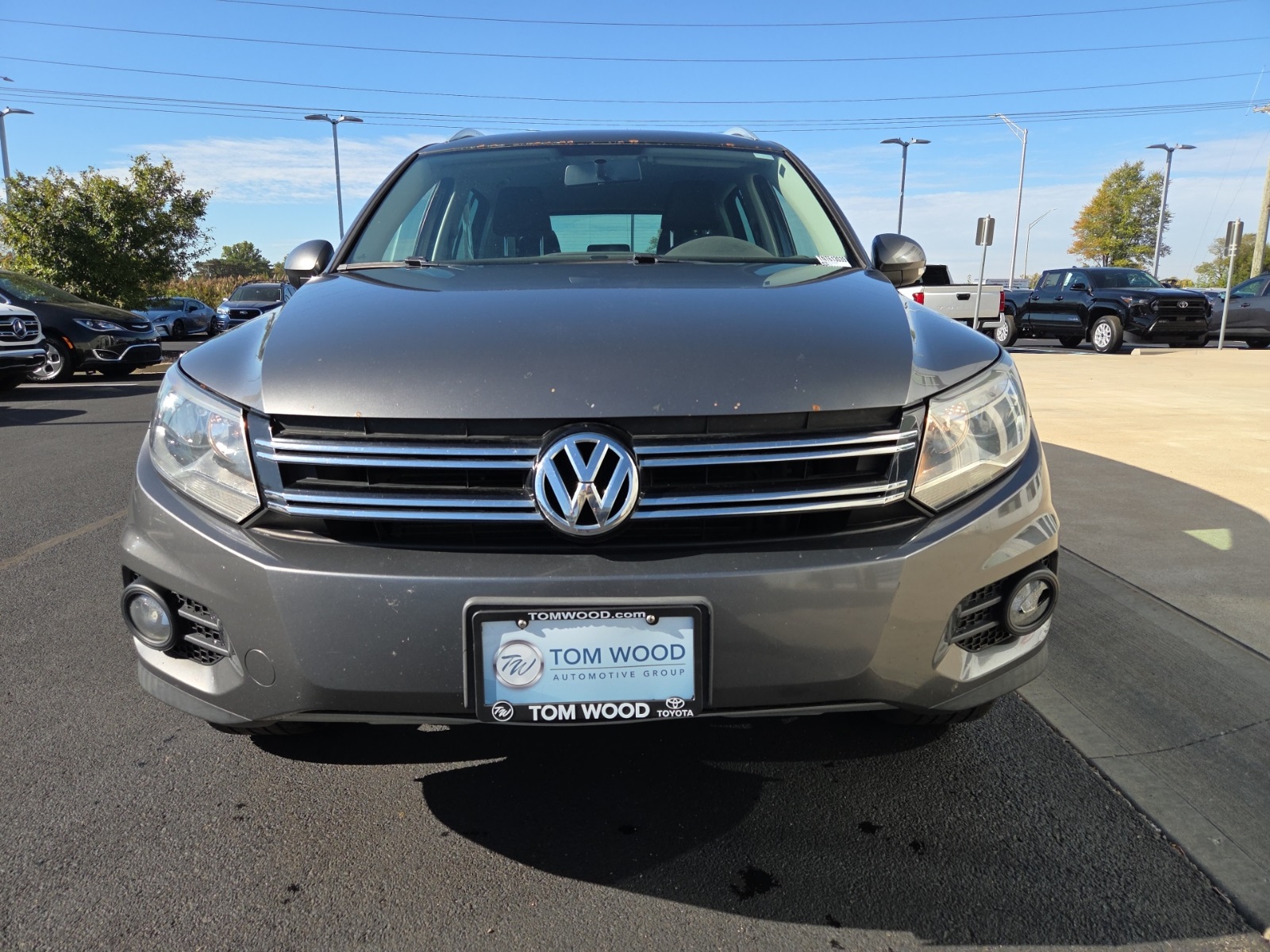 used 2014 Volkswagen Tiguan car, priced at $5,244