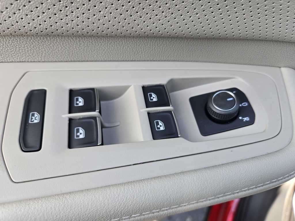 new 2025 Volkswagen Atlas car, priced at $46,093