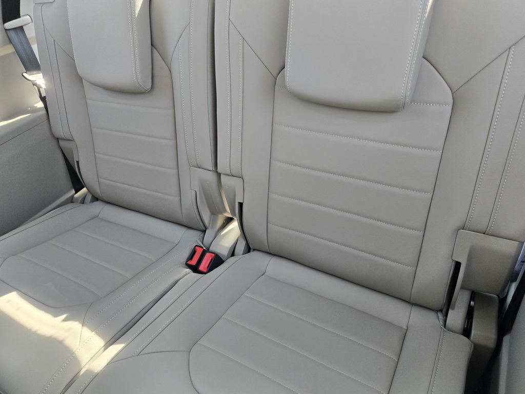 new 2025 Volkswagen Atlas car, priced at $46,093