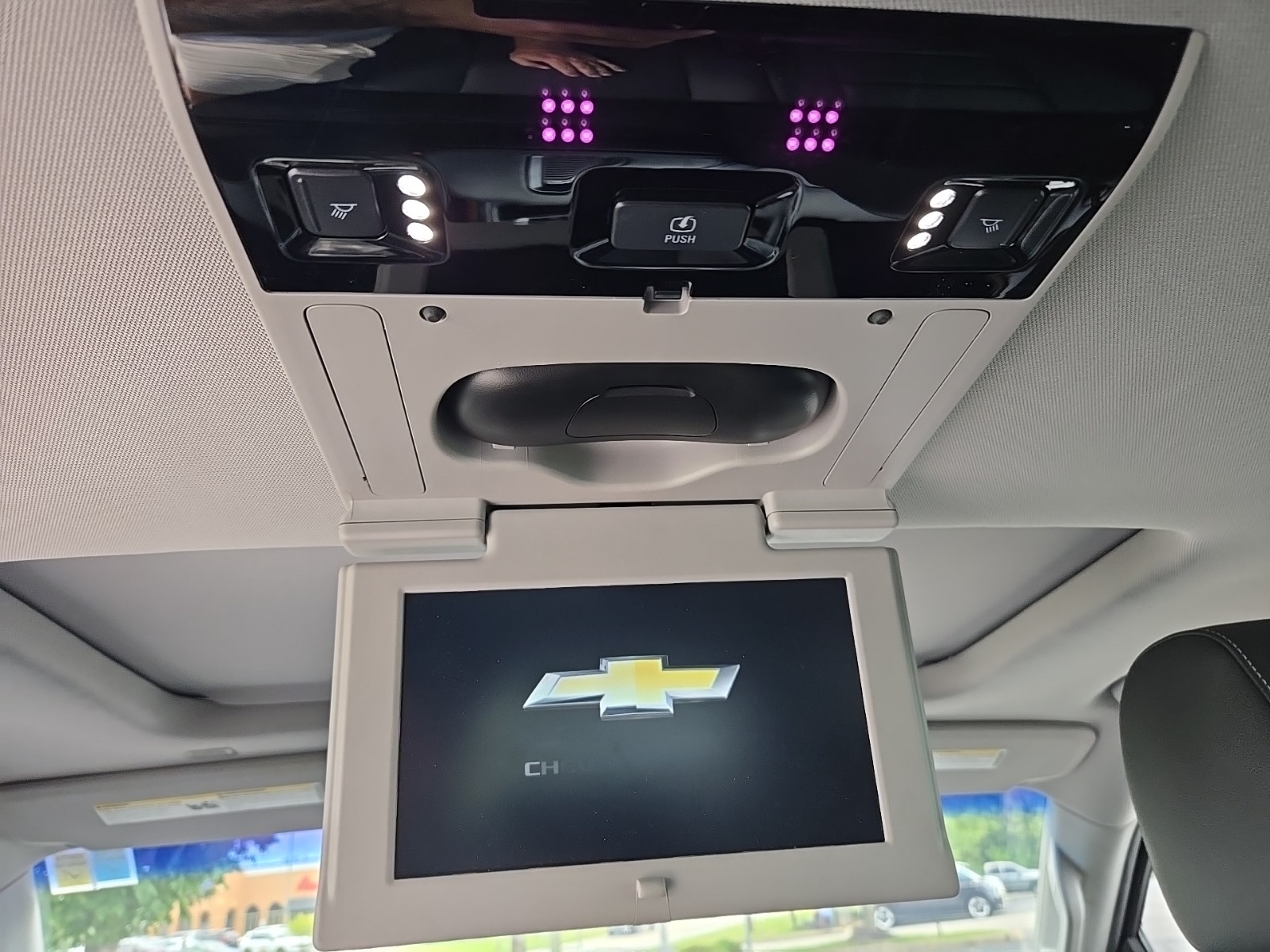 used 2020 Chevrolet Tahoe car, priced at $39,000