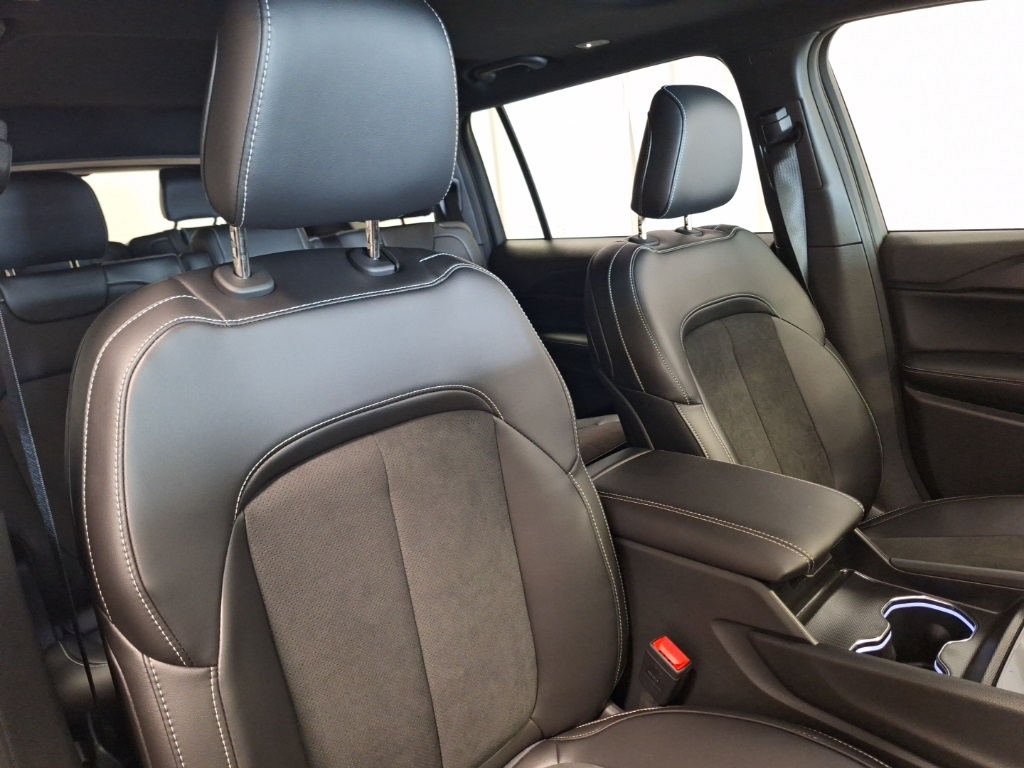 new 2025 Jeep Grand Cherokee L car, priced at $49,620
