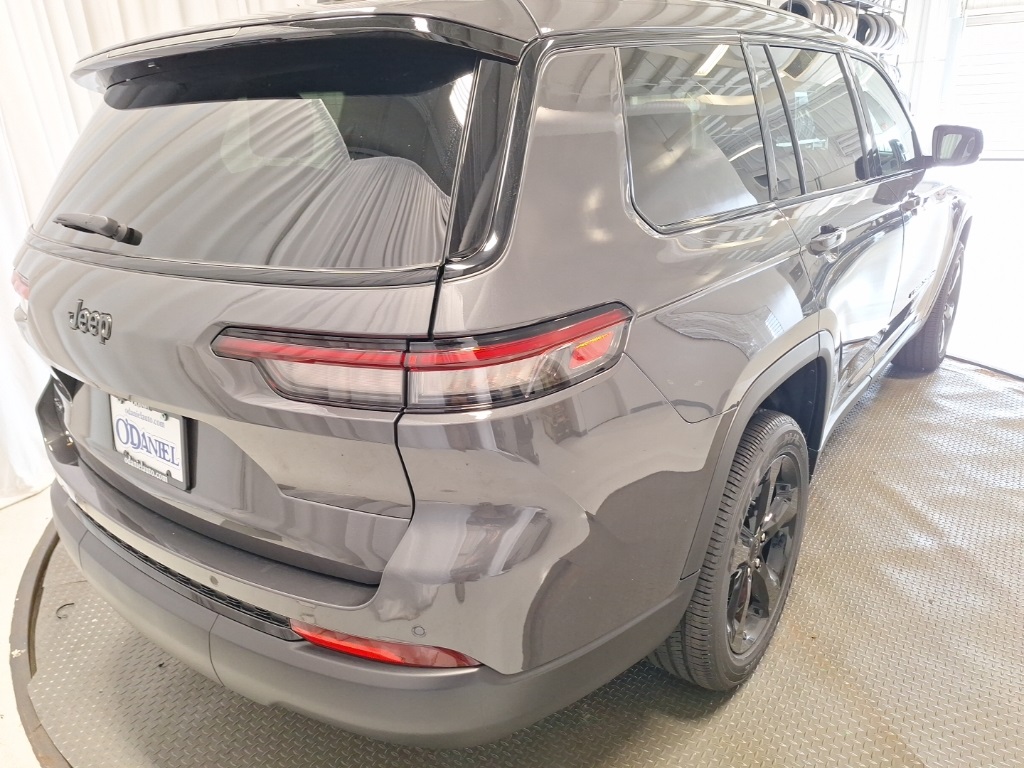 new 2025 Jeep Grand Cherokee L car, priced at $49,620