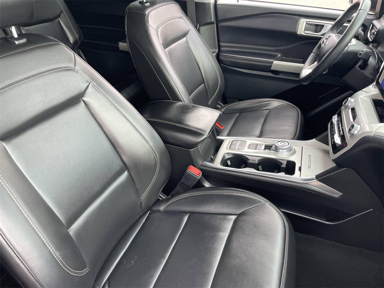 used 2023 Ford Explorer car, priced at $29,660