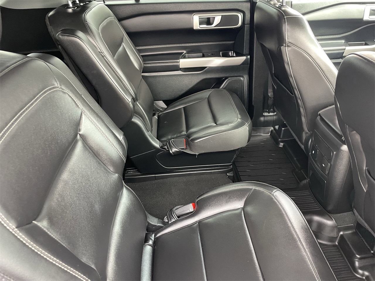 used 2023 Ford Explorer car, priced at $29,660