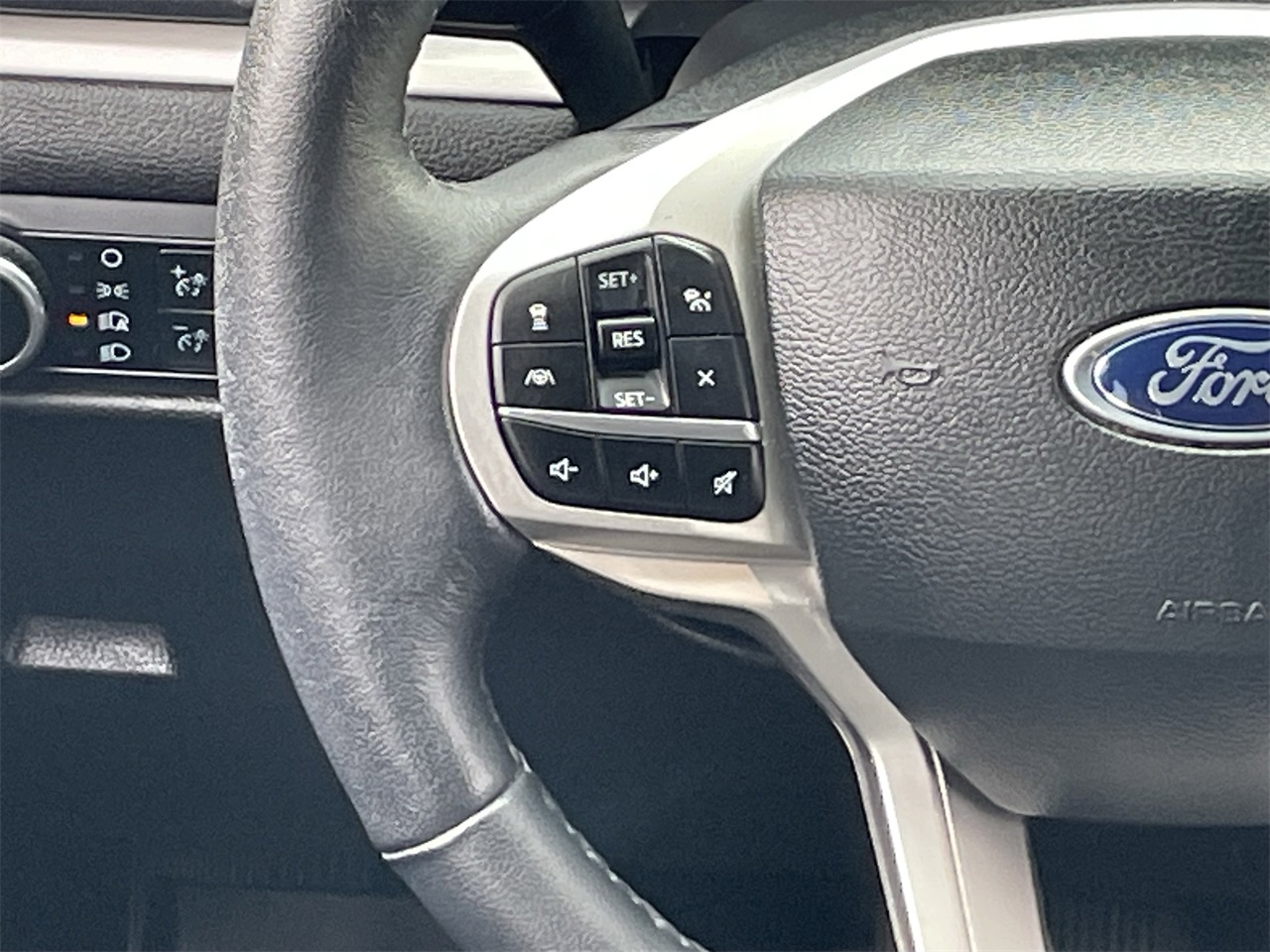 used 2023 Ford Explorer car, priced at $29,660