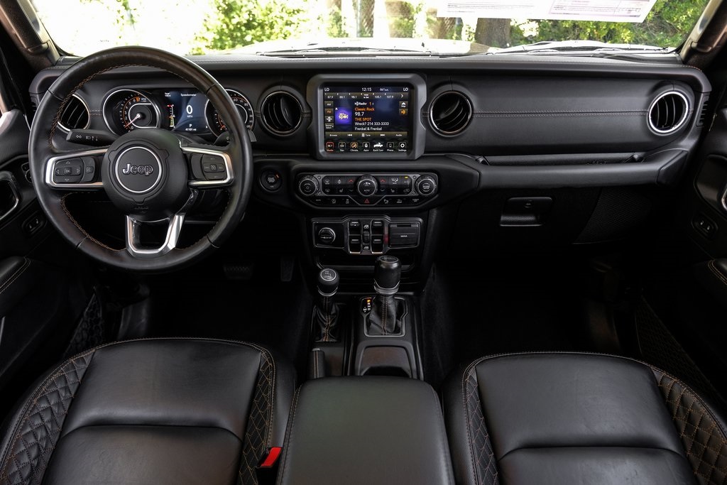 used 2021 Jeep Gladiator car, priced at $35,645