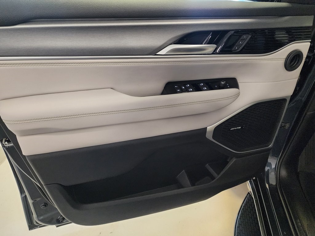 new 2025 Jeep Wagoneer car, priced at $76,735