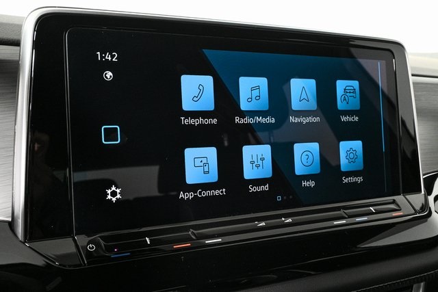 new 2026 Volkswagen Atlas Cross Sport car, priced at $42,226