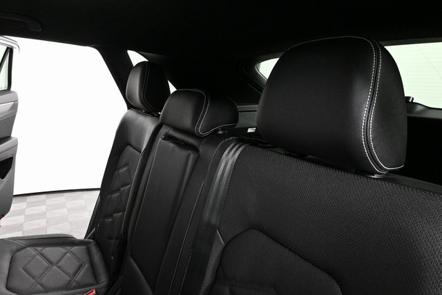 new 2026 Volkswagen Atlas Cross Sport car, priced at $42,226