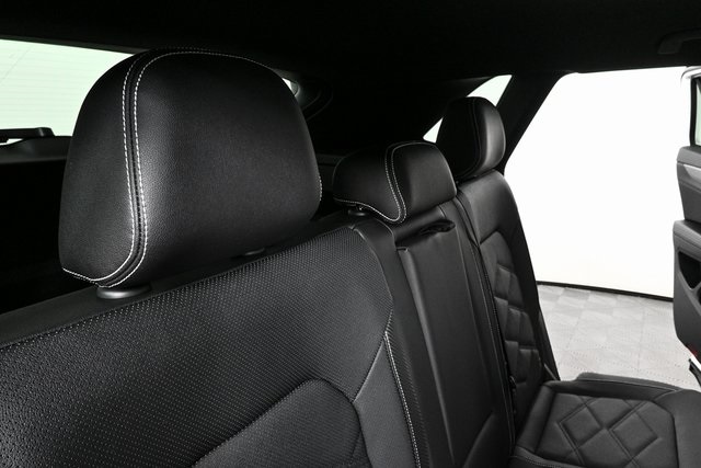 new 2026 Volkswagen Atlas Cross Sport car, priced at $42,226