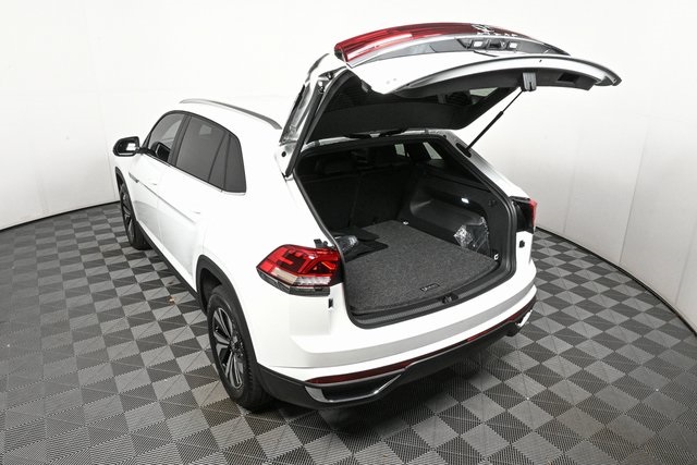 new 2026 Volkswagen Atlas Cross Sport car, priced at $42,226
