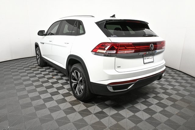new 2026 Volkswagen Atlas Cross Sport car, priced at $42,226