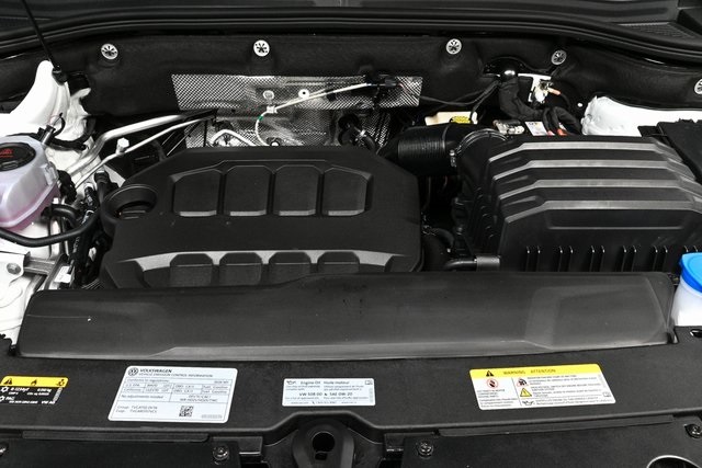 new 2026 Volkswagen Atlas Cross Sport car, priced at $42,226