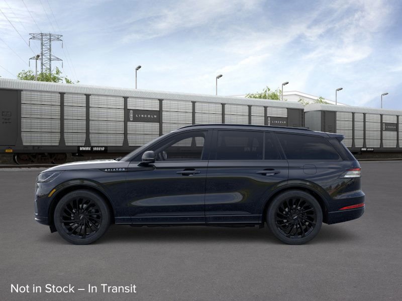 new 2025 Lincoln Aviator car, priced at $76,215