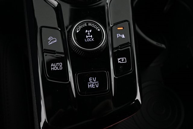 new 2025 Kia Sportage Plug-In Hybrid car, priced at $45,121