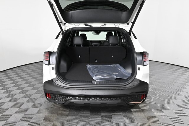 new 2025 Kia Sportage Plug-In Hybrid car, priced at $45,121