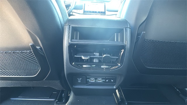 new 2025 Jeep Grand Cherokee car, priced at $48,703