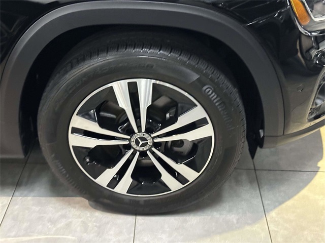 used 2025 Mercedes-Benz GLB car, priced at $43,439